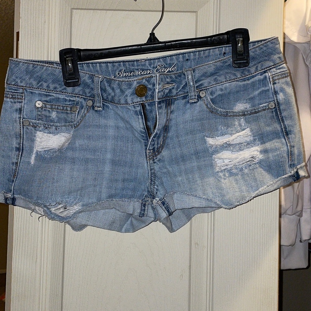 Light wash ripped shorts